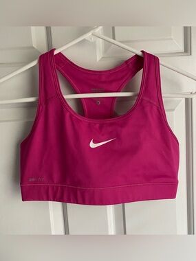 Nike Pro Dri Fit Sports Bra Pink M